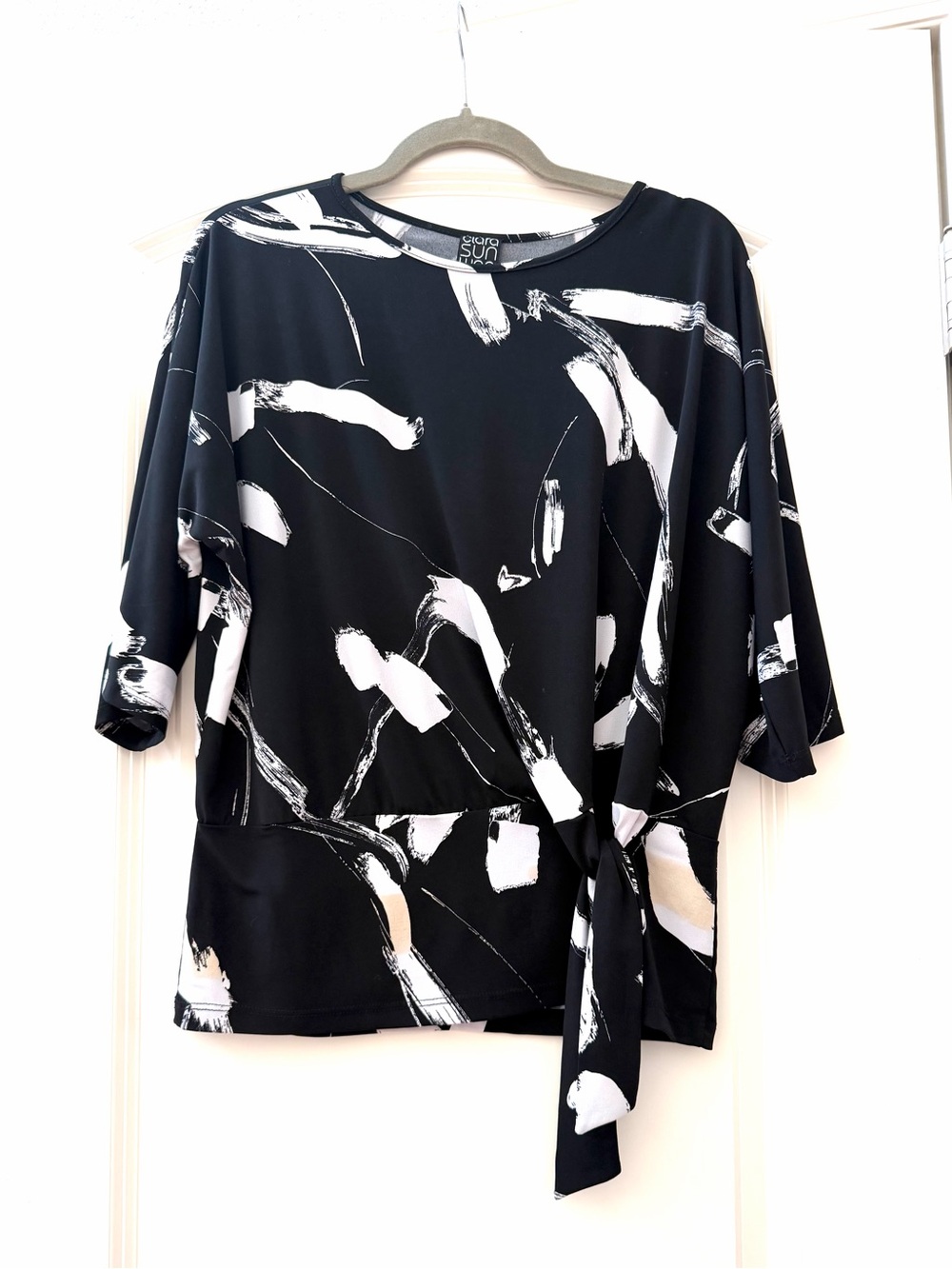 Clara Sun Woo Made in USA Abstract Geometric Print Scoop Neck Blouse w Side Tie